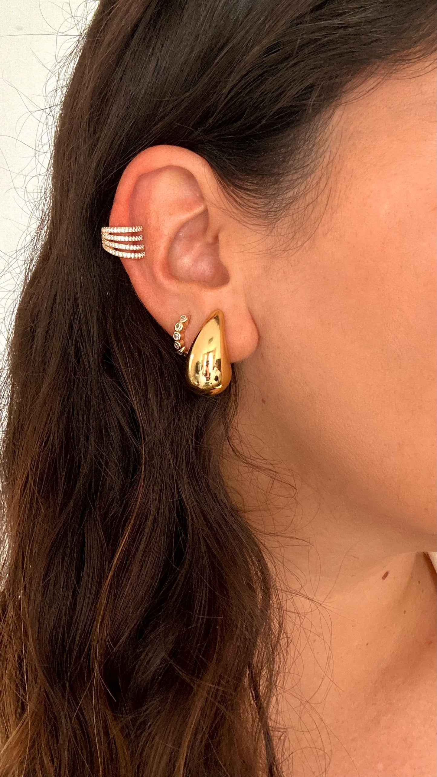 Earcuff big shiny gold