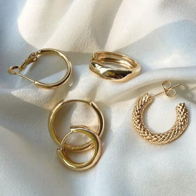 Golden hoops M