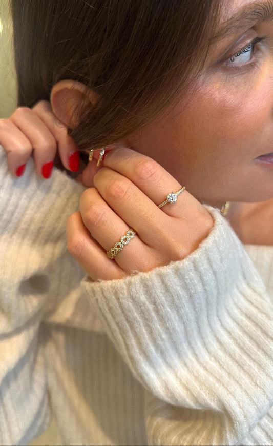 Anillo infinitos gold