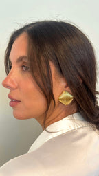 Aros Mombai
