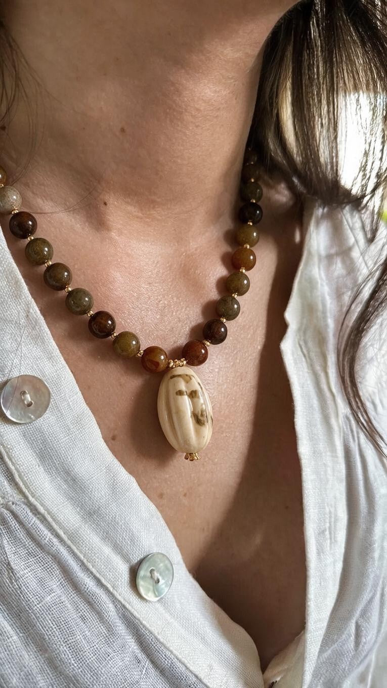 Collar Terra