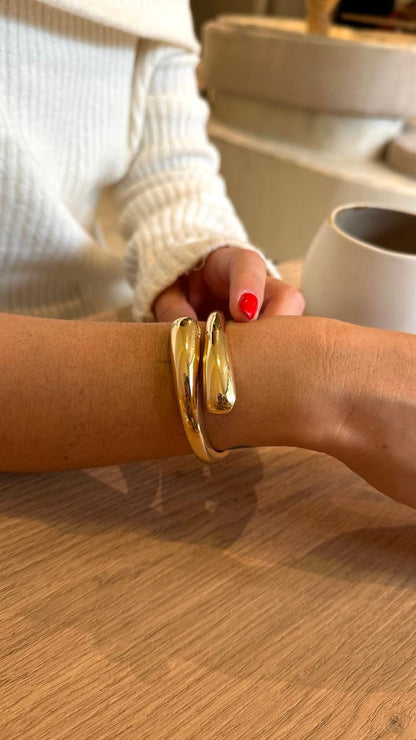 Brazalete cruzado bold gold