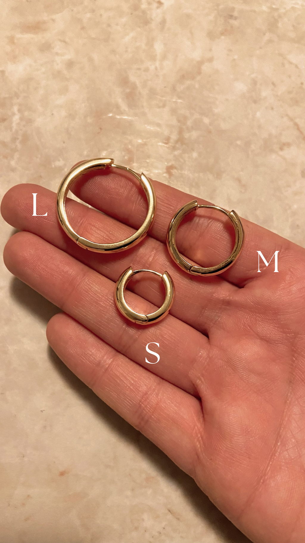 Golden hoops M