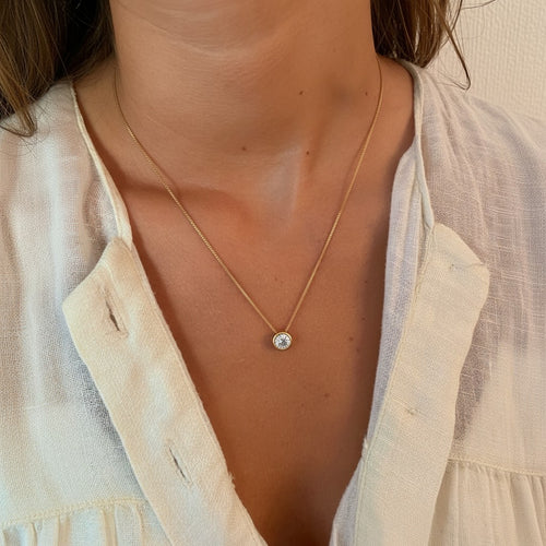 Collar punto de luz M gold
