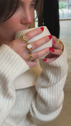 Anillo Bay gold